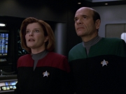extant_StarTrek_VOY_5x07-InfiniteRegress_02007.jpg