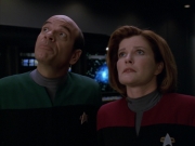 extant_StarTrek_VOY_5x07-InfiniteRegress_02051.jpg