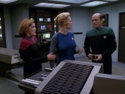 extant_StarTrek_VOY_5x07-InfiniteRegress_02108.jpg