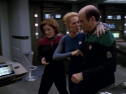 extant_StarTrek_VOY_5x07-InfiniteRegress_02113.jpg