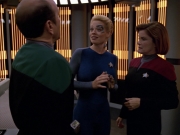 extant_StarTrek_VOY_5x07-InfiniteRegress_02120.jpg