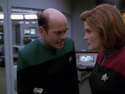 extant_StarTrek_VOY_5x07-InfiniteRegress_02136.jpg