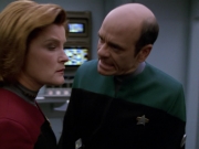 extant_StarTrek_VOY_5x07-InfiniteRegress_02140.jpg