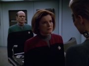 Filename=extant_StarTrek_VOY_5x07-InfiniteRegress_02209.jpg
Filesize=156KiB
Dimensions=1200x900
Date added=Nov 12, 2019 extant_StarTrek_VOY_5x07-InfiniteRegress_02209.jpg