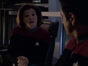 extant_StarTrek_VOY_5x07-InfiniteRegress_02407.jpg