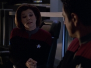 extant_StarTrek_VOY_5x07-InfiniteRegress_02409.jpg