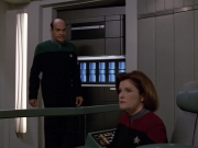 Filename=extant_StarTrek_VOY_5x07-InfiniteRegress_02600.jpg
Filesize=159KiB
Dimensions=1200x900
Date added=Nov 12, 2019 extant_StarTrek_VOY_5x07-InfiniteRegress_02600.jpg