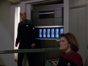 Filename=extant_StarTrek_VOY_5x07-InfiniteRegress_02601.jpg
Filesize=154KiB
Dimensions=1200x900
Date added=Nov 12, 2019 extant_StarTrek_VOY_5x07-InfiniteRegress_02601.jpg