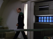 extant_StarTrek_VOY_5x07-InfiniteRegress_02602.jpg