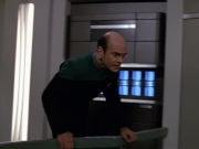 Filename=extant_StarTrek_VOY_5x07-InfiniteRegress_02617.jpg
Filesize=144KiB
Dimensions=1200x900
Date added=Nov 12, 2019 extant_StarTrek_VOY_5x07-InfiniteRegress_02617.jpg
