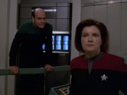 Filename=extant_StarTrek_VOY_5x07-InfiniteRegress_02619.jpg
Filesize=134KiB
Dimensions=1200x900
Date added=Nov 12, 2019 extant_StarTrek_VOY_5x07-InfiniteRegress_02619.jpg