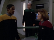 Filename=extant_StarTrek_VOY_5x07-InfiniteRegress_02642.jpg
Filesize=141KiB
Dimensions=1200x900
Date added=Nov 12, 2019 extant_StarTrek_VOY_5x07-InfiniteRegress_02642.jpg