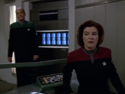 Filename=extant_StarTrek_VOY_5x07-InfiniteRegress_02654.jpg
Filesize=146KiB
Dimensions=1200x900
Date added=Nov 12, 2019 extant_StarTrek_VOY_5x07-InfiniteRegress_02654.jpg