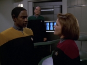 Filename=extant_StarTrek_VOY_5x07-InfiniteRegress_02661.jpg
Filesize=132KiB
Dimensions=1200x900
Date added=Nov 12, 2019 extant_StarTrek_VOY_5x07-InfiniteRegress_02661.jpg