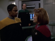 Filename=extant_StarTrek_VOY_5x07-InfiniteRegress_02662.jpg
Filesize=128KiB
Dimensions=1200x900
Date added=Nov 12, 2019 extant_StarTrek_VOY_5x07-InfiniteRegress_02662.jpg
