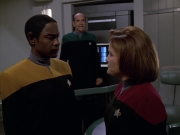 Filename=extant_StarTrek_VOY_5x07-InfiniteRegress_02669.jpg
Filesize=134KiB
Dimensions=1200x900
Date added=Nov 12, 2019 extant_StarTrek_VOY_5x07-InfiniteRegress_02669.jpg