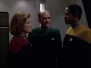 Filename=extant_StarTrek_VOY_5x07-InfiniteRegress_02677.jpg
Filesize=115KiB
Dimensions=1200x900
Date added=Nov 12, 2019 extant_StarTrek_VOY_5x07-InfiniteRegress_02677.jpg