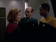 Filename=extant_StarTrek_VOY_5x07-InfiniteRegress_02682.jpg
Filesize=117KiB
Dimensions=1200x900
Date added=Nov 12, 2019 extant_StarTrek_VOY_5x07-InfiniteRegress_02682.jpg