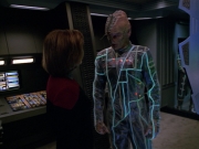 extant_StarTrek_VOY_5x07-InfiniteRegress_02748.jpg