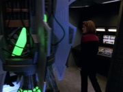 extant_StarTrek_VOY_5x07-InfiniteRegress_02755.jpg