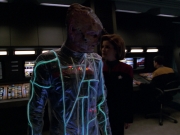 extant_StarTrek_VOY_5x07-InfiniteRegress_02763.jpg