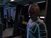 extant_StarTrek_VOY_5x07-InfiniteRegress_02791.jpg
