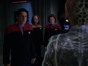 Filename=extant_StarTrek_VOY_5x07-InfiniteRegress_02797.jpg
Filesize=160KiB
Dimensions=1200x900
Date added=Nov 12, 2019 extant_StarTrek_VOY_5x07-InfiniteRegress_02797.jpg