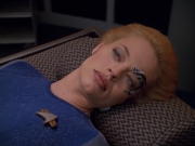 extant_StarTrek_VOY_5x07-InfiniteRegress_02909.jpg