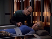 extant_StarTrek_VOY_5x07-InfiniteRegress_02918.jpg