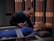 extant_StarTrek_VOY_5x07-InfiniteRegress_02919.jpg