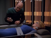 extant_StarTrek_VOY_5x07-InfiniteRegress_02932.jpg