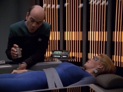 extant_StarTrek_VOY_5x07-InfiniteRegress_02933.jpg