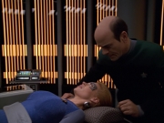 extant_StarTrek_VOY_5x07-InfiniteRegress_02990.jpg