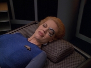 extant_StarTrek_VOY_5x07-InfiniteRegress_03068.jpg