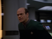 extant_StarTrek_VOY_5x07-InfiniteRegress_03071.jpg