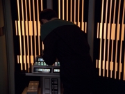 Filename=extant_StarTrek_VOY_5x07-InfiniteRegress_03086.jpg
Filesize=212KiB
Dimensions=1200x900
Date added=Nov 12, 2019 extant_StarTrek_VOY_5x07-InfiniteRegress_03086.jpg