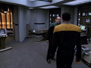 extant_StarTrek_VOY_5x07-InfiniteRegress_03136.jpg
