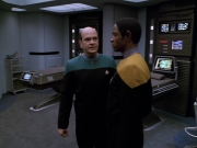 extant_StarTrek_VOY_5x07-InfiniteRegress_03140.jpg