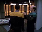 Filename=extant_StarTrek_VOY_5x07-InfiniteRegress_03147.jpg
Filesize=175KiB
Dimensions=1200x900
Date added=Nov 12, 2019 extant_StarTrek_VOY_5x07-InfiniteRegress_03147.jpg