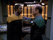 Filename=extant_StarTrek_VOY_5x07-InfiniteRegress_03157.jpg
Filesize=185KiB
Dimensions=1200x900
Date added=Nov 12, 2019 extant_StarTrek_VOY_5x07-InfiniteRegress_03157.jpg