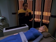 extant_StarTrek_VOY_5x07-InfiniteRegress_03197.jpg