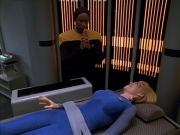 extant_StarTrek_VOY_5x07-InfiniteRegress_03206.jpg