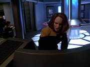 Filename=extant_StarTrek_VOY_5x07-InfiniteRegress_03429.jpg
Filesize=177KiB
Dimensions=1200x900
Date added=Nov 12, 2019 extant_StarTrek_VOY_5x07-InfiniteRegress_03429.jpg