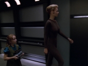 extant_StarTrek_VOY_5x07-InfiniteRegress_03768.jpg