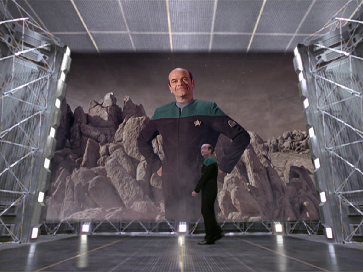 extant_StarTrek_VOY_5x08-NothingHuman_00010.jpg