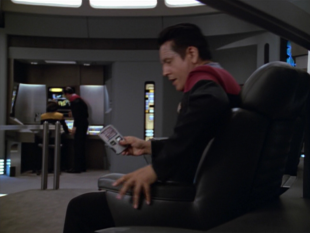 extant_StarTrek_VOY_5x08-NothingHuman_00119.jpg