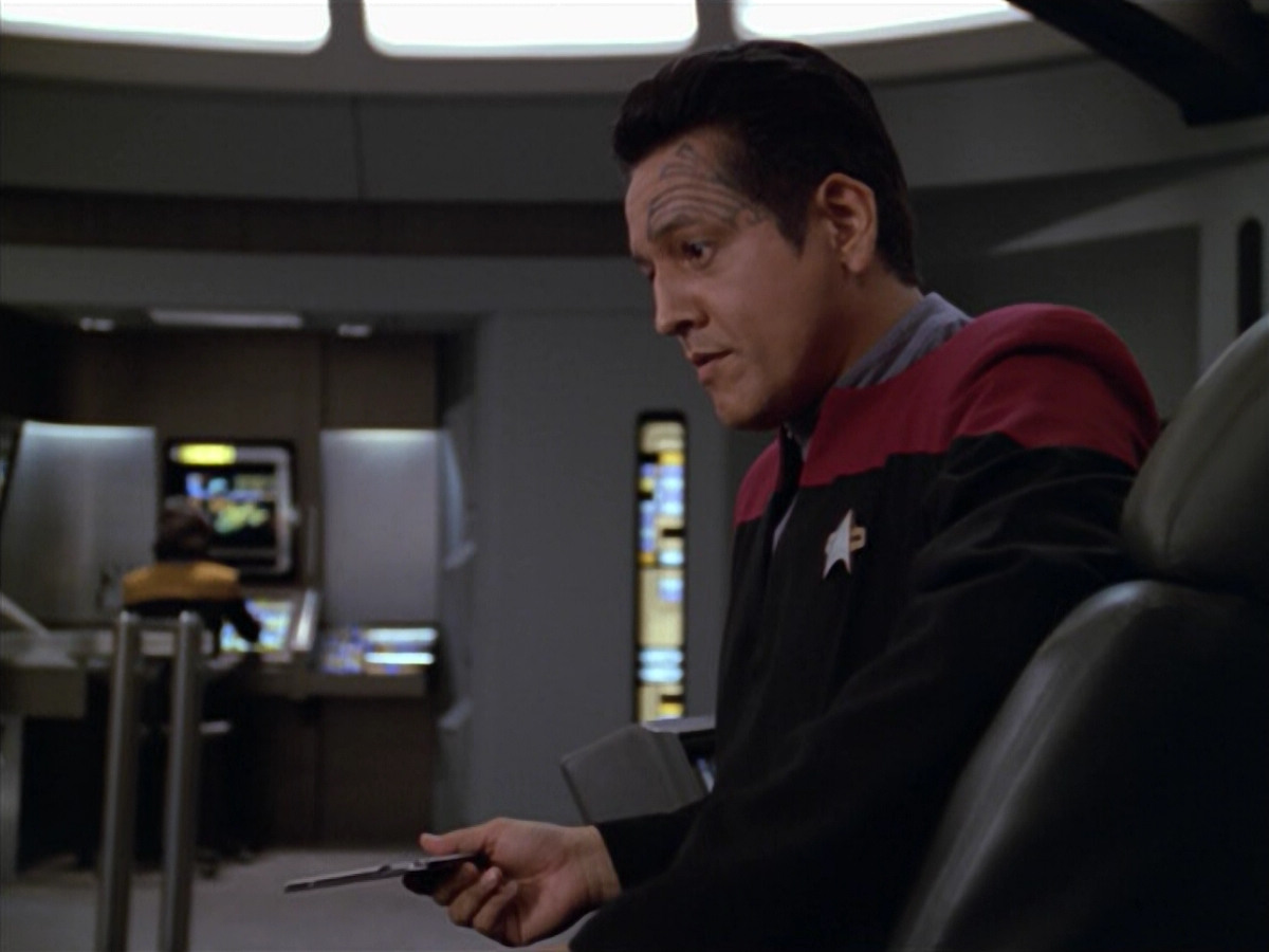 extant_StarTrek_VOY_5x08-NothingHuman_00128.jpg