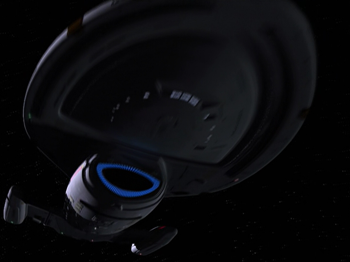 extant_StarTrek_VOY_5x08-NothingHuman_00140.jpg