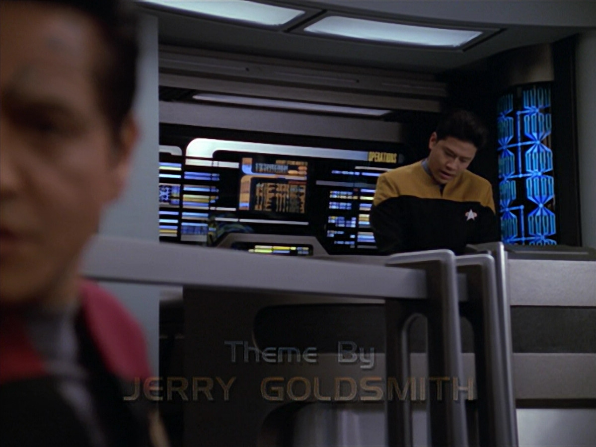 extant_StarTrek_VOY_5x08-NothingHuman_00448.jpg
