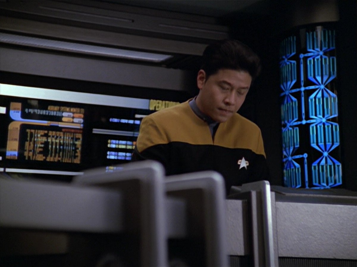 extant_StarTrek_VOY_5x08-NothingHuman_00457.jpg